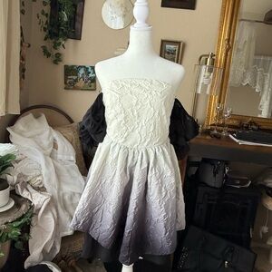 Elegant Ombre Gothic Dress Size M